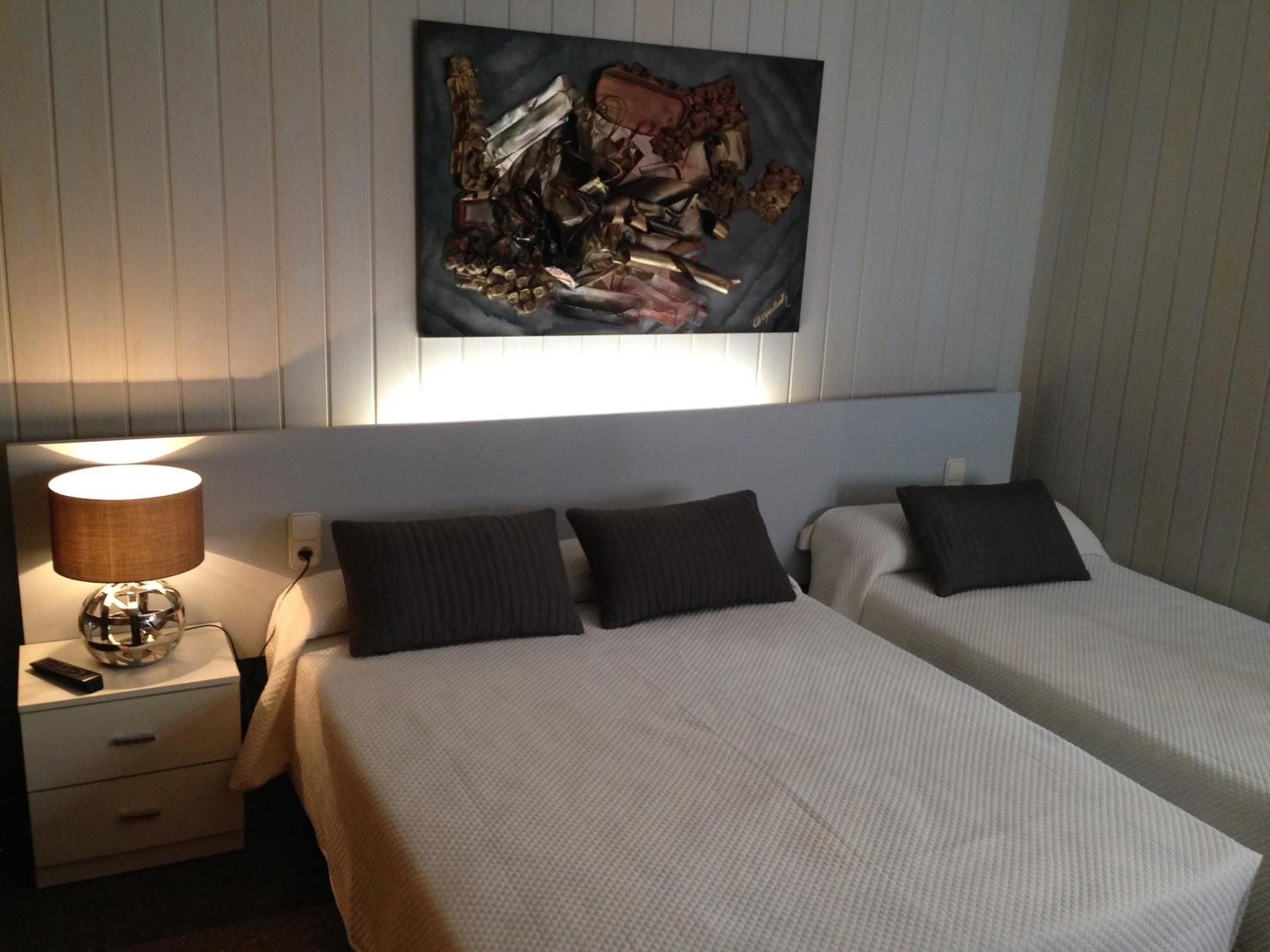 Hostal Sant Marti Puig-reig Buitenkant foto
